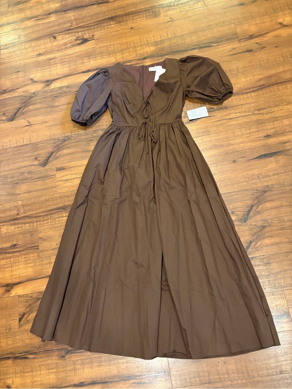 Petal & Pup Karla Maxi Dress Bitter Chocolate Brown Puff Sleeve Cotton Size 4 - Picture 2 of 9